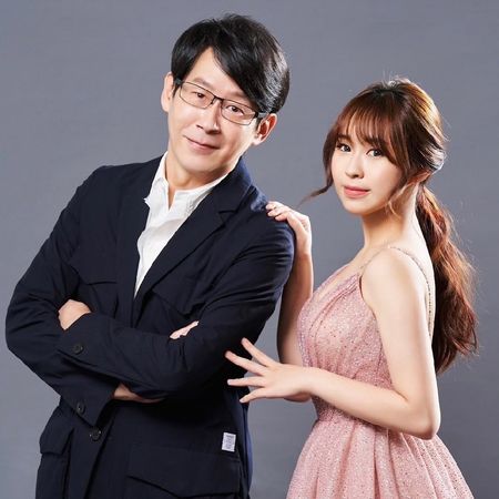 ▲冠佑和女兒的合照與現今對比，令粉絲相當驚訝（圖／翻攝自Instagram／roselyn_1020）