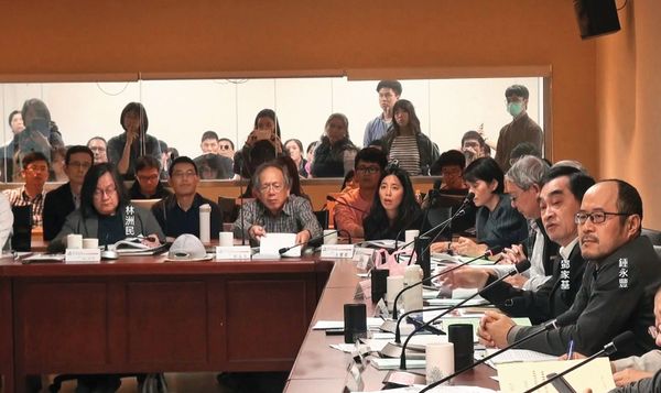 北士科案審查時，台北市副市長鄧家基、文化局長鍾永豐、都發局長林洲民等人，涉嫌違法參與投票。（翻攝台北市文化局YT）