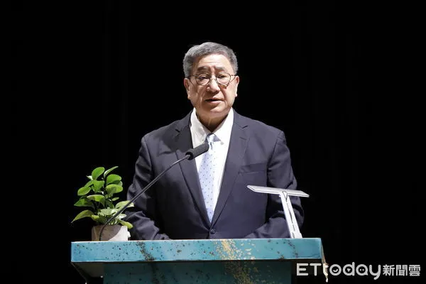 ▲▼台灣水泥今日舉行114年股東常會，董事長張安平、總經理程耀輝就公司業務及未來展望向股東做報告。辜啟允的公子也是台泥董事的辜公怡也出席股東會。（圖／記者湯興漢攝）