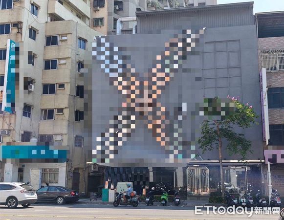 ▲蘇姓少女到男模會館消費欠鉅款，簽下50萬元本票。（圖／記者許宥孺翻攝）