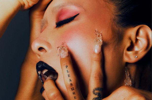 ▲▼蔡依林曝光單曲〈Pleasure〉的封面視覺照。（圖／凌時差音樂提供） 