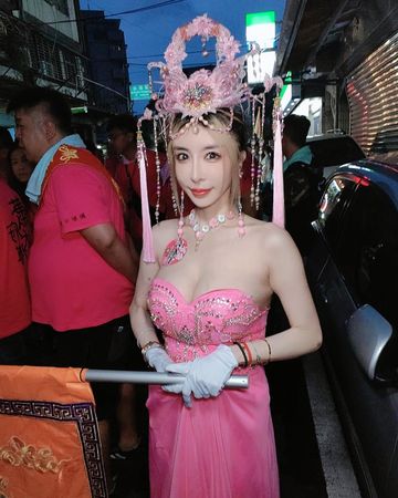 ▲雪碧罕見現身宮廟活動，吸引眾人目光。（圖／翻攝自Instagram／sprite0719ss）