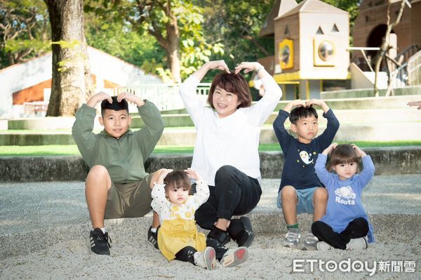 ▲▼ 教育、環保、衛生全台第一！黃敏惠市長獲《遠見雜誌》五星市長肯定、醫療五連霸封王  。（圖／嘉義市政府提供）