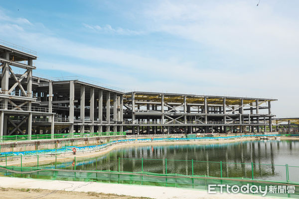 ▲▼   故宮南院二館工程上梁，「國寶館」力推文物修復透明化 。（圖／嘉義縣政府提供）