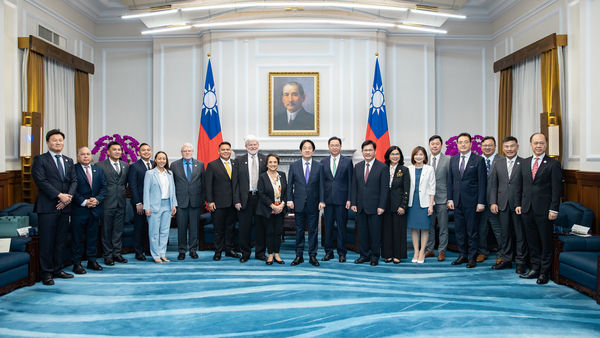 ▲▼總統賴清德27日接見美國關島總督古蕾露。（圖／總統府提供）