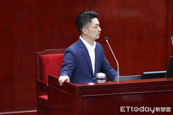 ▲台北市長蔣萬安於市議會備詢。（圖／記者林敬旻攝）