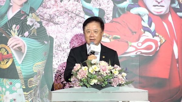 ▲全球首次跨國共演！中華電信攜NTT零時差演出　嗨爆大阪萬博舞台。（圖／記者劉亮亨攝）