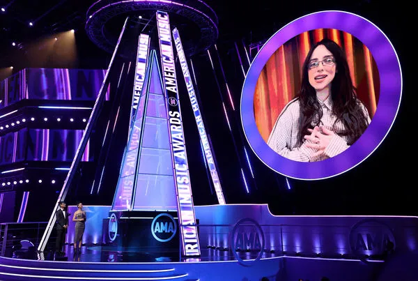 ▲怪奇比莉（Billie Eilish）全美音樂獎。（圖／路透）