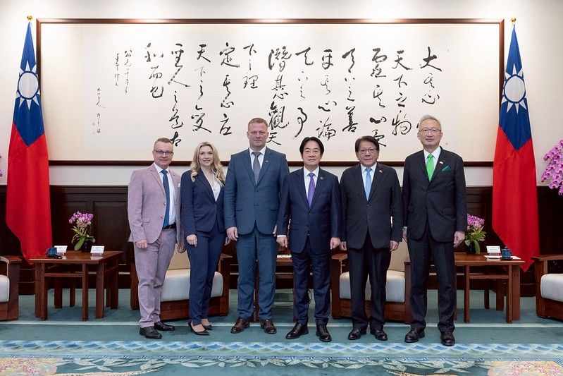 歐洲議會議員見賴清德喊：團結是防衛力量　要明確向中俄展示