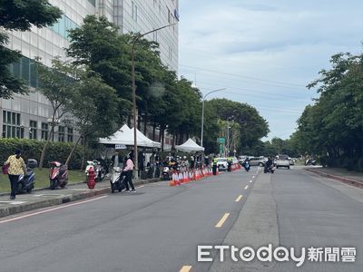 聯電股東搶領!咖波筆人氣超高 會場外「得來速」大排長龍