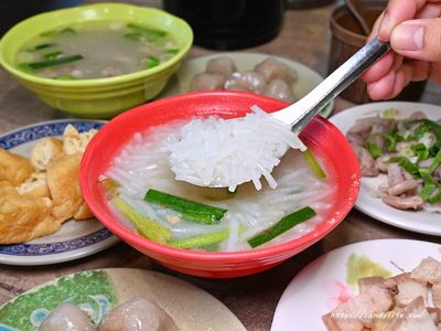 飄香超過半世紀！台中30元米粉湯老店