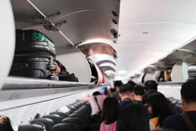 乘客飛機降落後搶佔走道　土耳其要罰了