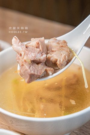 ▲▼弘記肉燥飯舖。（圖／部落客虎麗笑嗨嗨授權提供）