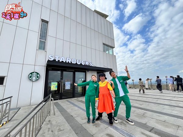 ▲依依(左起)納豆跟曾子余前進南北韓邊界。（圖／記TVBS）