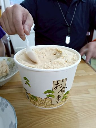 ▲▼楊梅近60年開張老冰店。（圖／部落客芽月提供）
