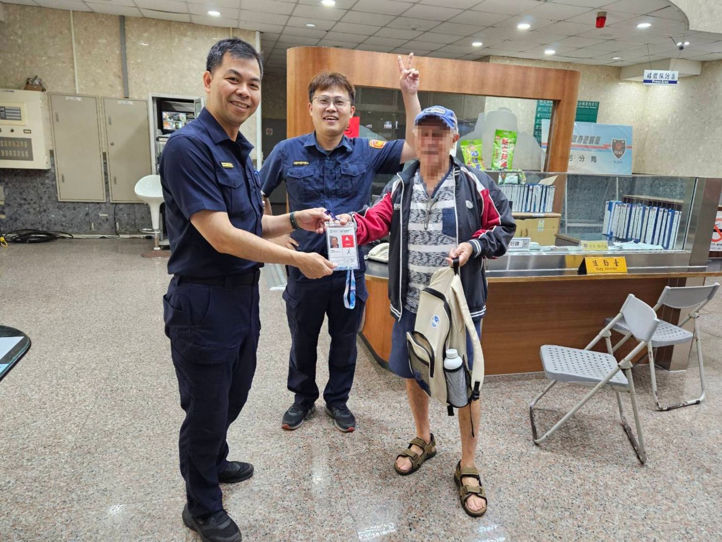 ▲世壯運美選手掉包 瑞芳警火速找回。（圖／記者郭世賢翻攝）