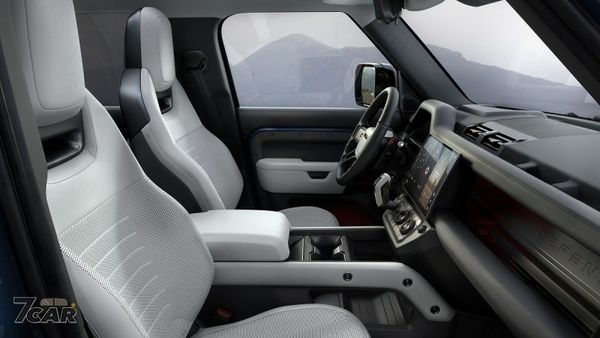 外觀精進、越野科技再進化　Land Rover 發表 2026 年式 Defender