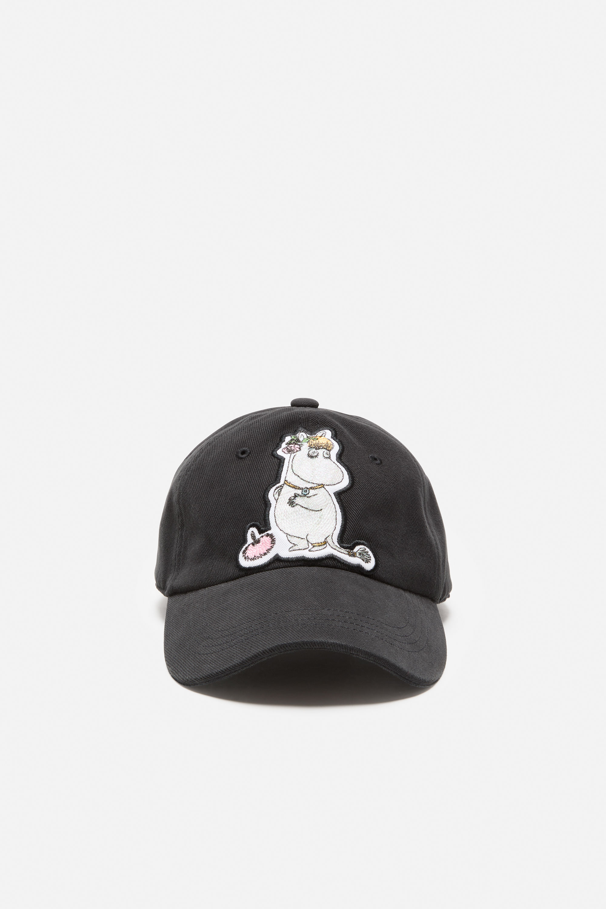 ▲▼  Acne Studios聯名嚕嚕米必收 。（圖／品牌提供）