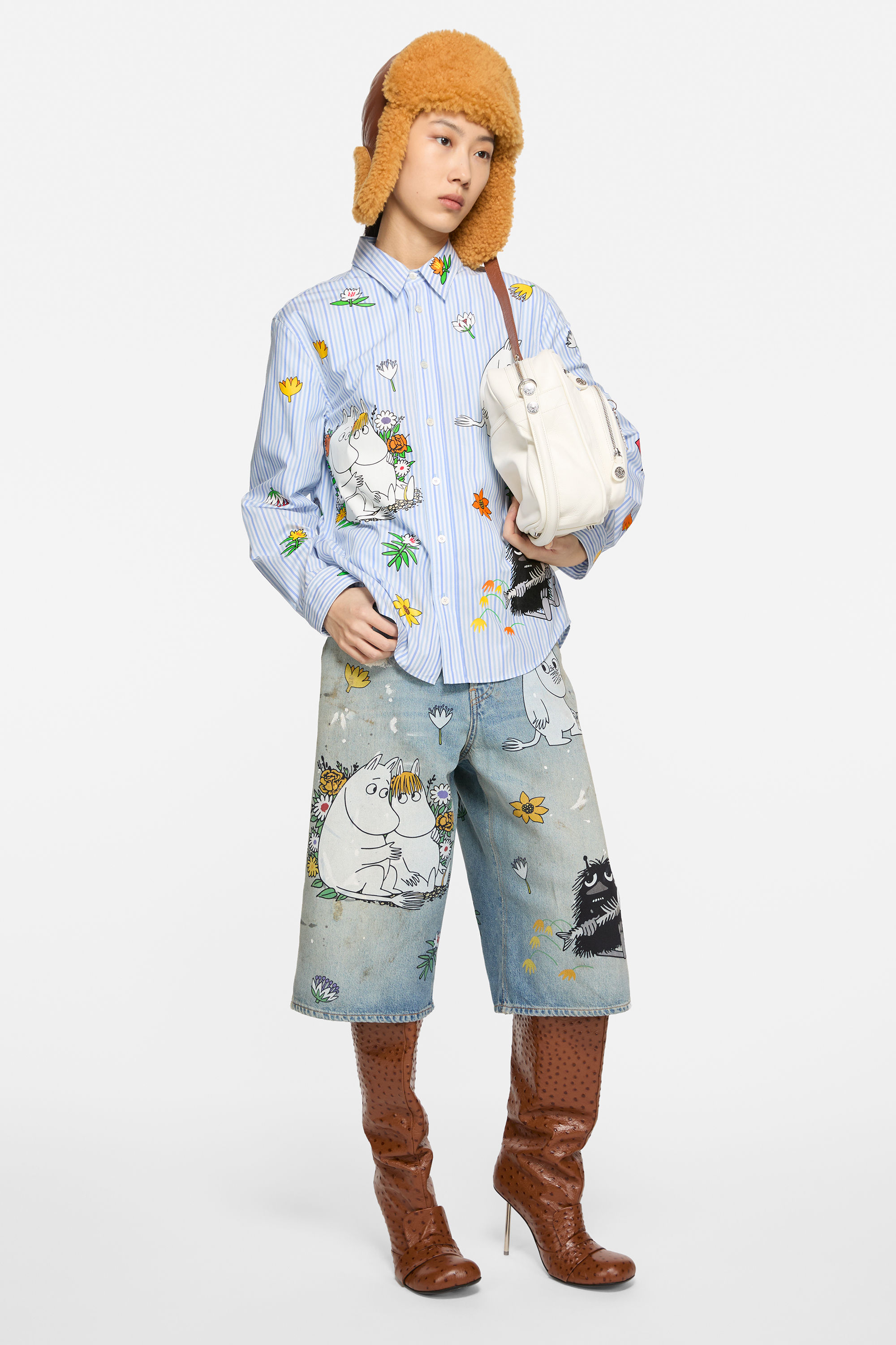 ▲▼  Acne Studios聯名嚕嚕米必收 。（圖／品牌提供）