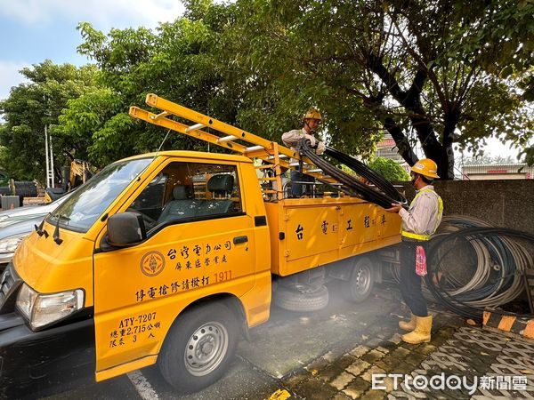 ▲紅外線檢測。             。（圖／台電屏東區處提供）