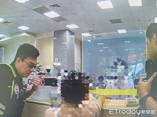 ▲東港警方先後兩次成功勸阻蔡婦匯款            。（圖／記者陳崑福翻攝）