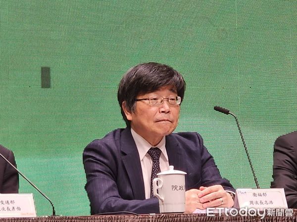 ▲▼衛福部次長周志浩出席行政院記者會。（圖／記者陳家祥攝）