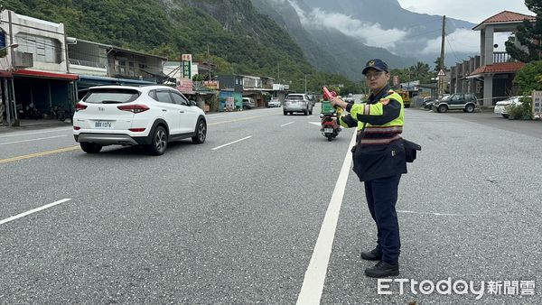 ▲▼花蓮新城警方將於端節連假期間在重要路口設崗疏導交通。（圖／新城警分局提供，下同）