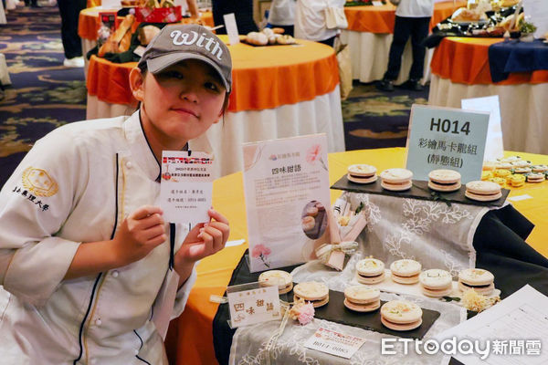 ▲嘉南藥理大學餐旅管理系烘焙團隊日前出征「2025中華奧林匹克盃美業交流競技暨美饌藝術美學競賽」，一舉奪下2金3銀8銅共13面獎牌。（圖／記者林東良翻攝，下同）