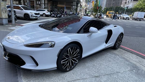 ▲▼台中地檢署6月5日將拍賣市價約4千萬元的頂級超跑。（圖／台中地檢署提供，下同）