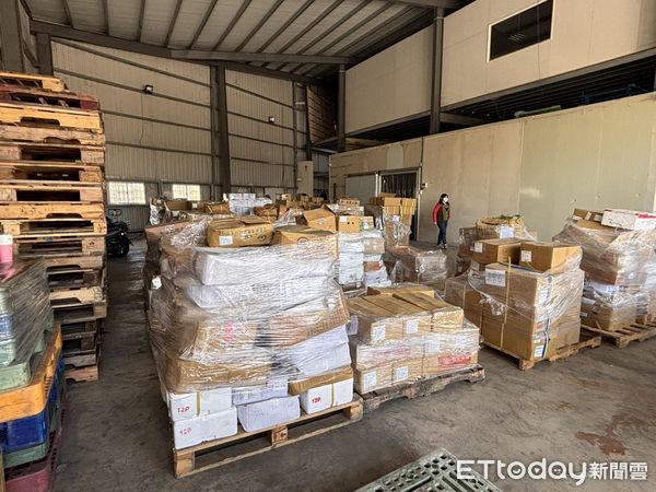 ▲▼全芳味食品公司販售過期2年豬排。（圖／記者許宥孺翻攝）