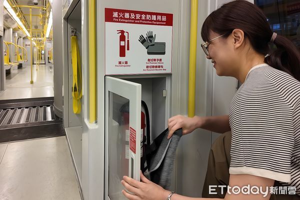 ▲▼  新北捷運新增防刺裝置   。（圖／新北捷運公司提供）