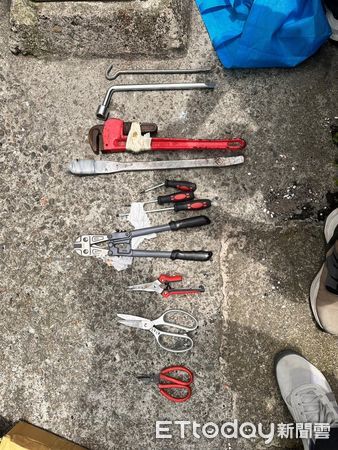 ▲刑事局偵四大隊破獲專偷蝦皮智取店的竊團逮捕13人。（圖／記者張君豪翻攝）