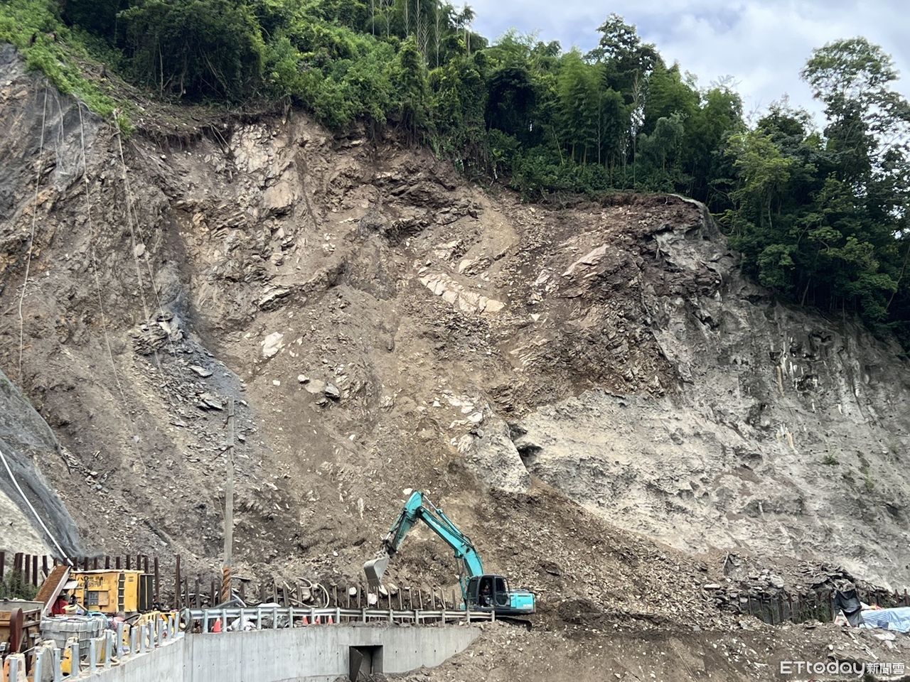 連日大雨「全國最爛路」力行產業道路落石不斷　6／1前夜間封路