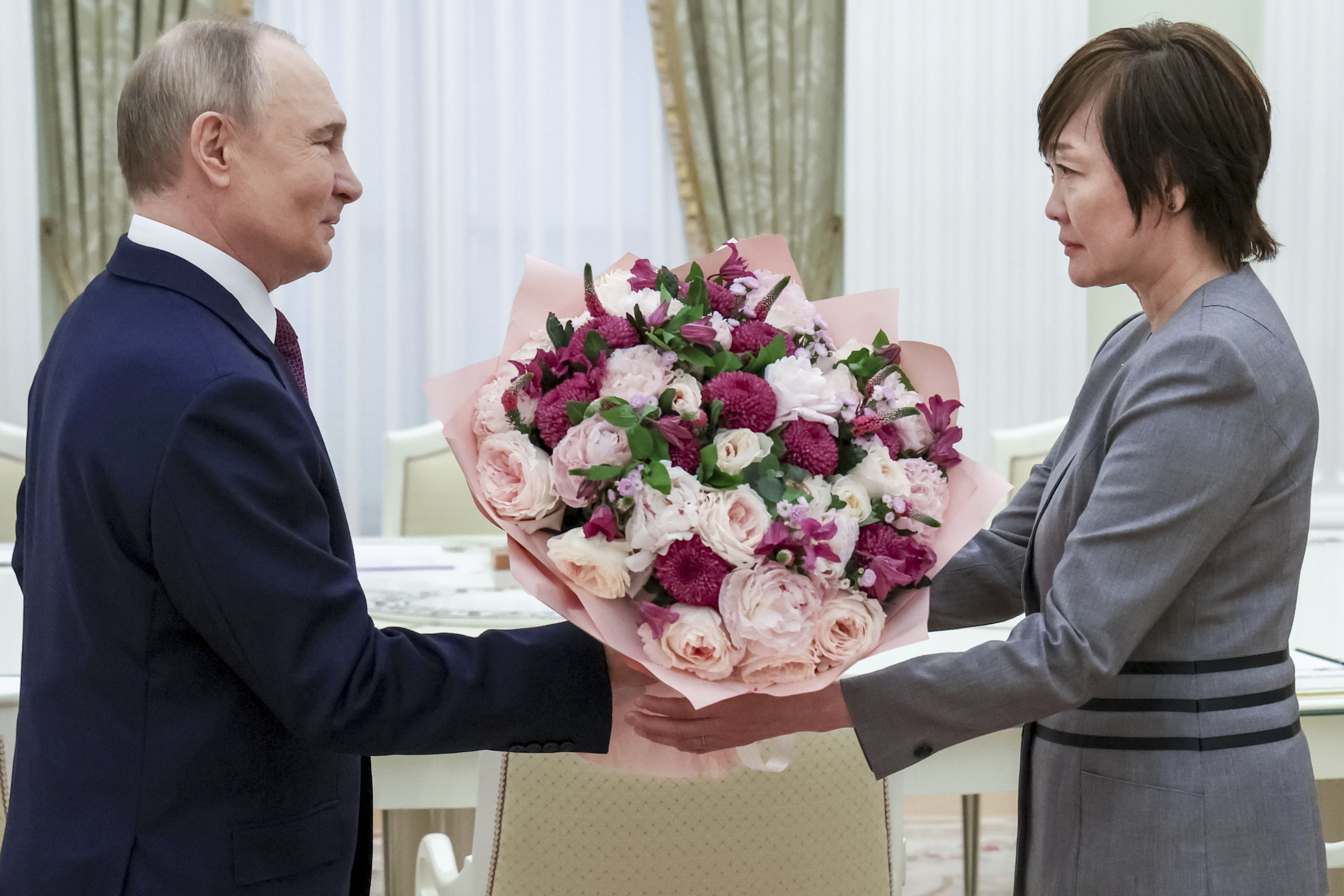 ▲▼日本已故前首相安倍晉三遺孀安倍朝惠訪俄，在克里姆林宮獲俄國總統普丁接見。（圖／達志影像／美聯社）