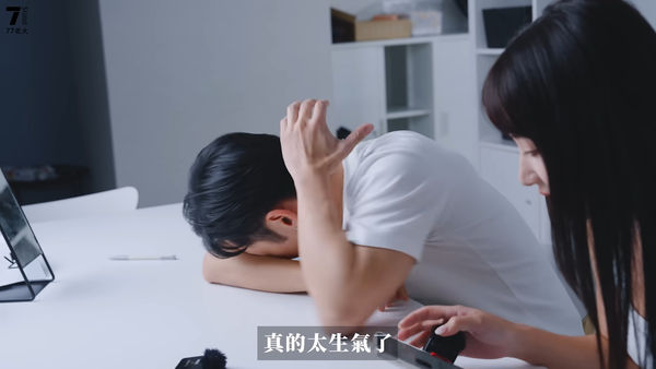 ▲77老大身分遭詐騙集團冒用。（圖／翻攝YouTube／77老大）
