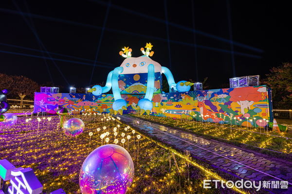 ▲南投燈會「流光藝彩燈區」獲義大利設計白金獎， 端午連假起將移展南投巧咖節。（圖／南投縣政府提供，下同）