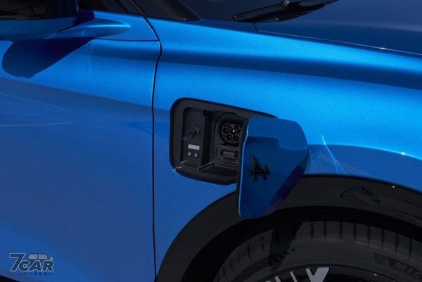開啟品牌電動性能新篇章　 Alpine A390 五門純電快背登場