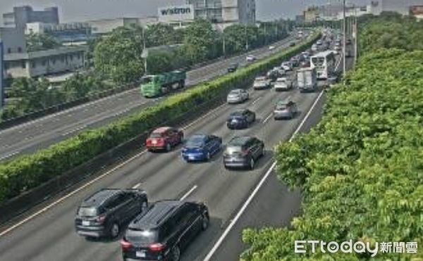 ▲▼國1湖口路段今晨出現塞車。（圖／高公局提供）