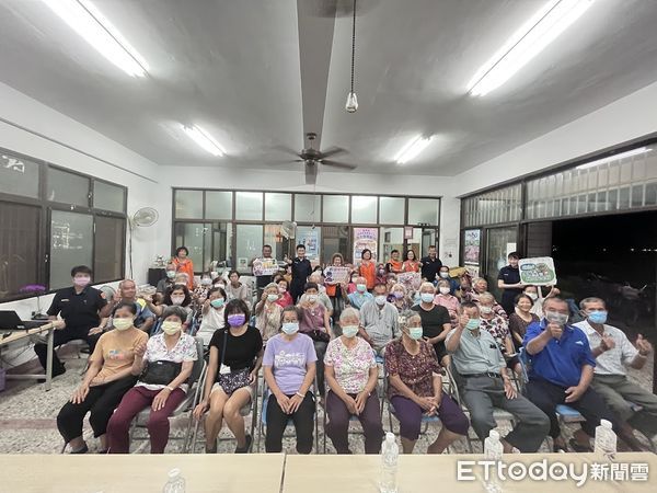 ▲▼   【布袋警舉辦溪洲社區治安座談會 警民攜手共護家園安全】  。（圖／布袋分局提供）