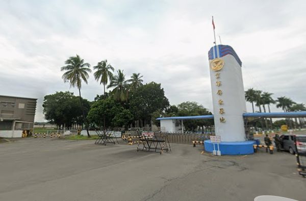 ▲▼空軍屏東基地。（圖／翻攝自GOOGLE MAPS）