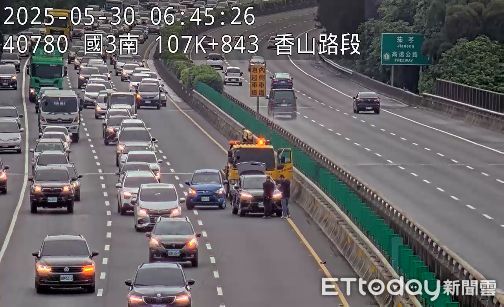出遊車潮塞了「國道2路段紫爆」　下午還有一波「防10地雷」