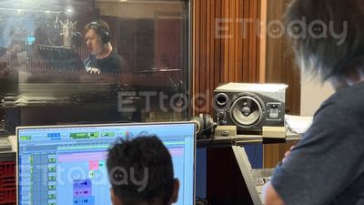 獨／直擊一頁書、葉小釵入隊聲援應援曲　台鋼雄鷹「武」新境界