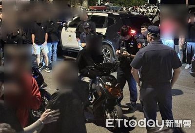 取締機車族翹牌「量角度」引發爭議　警政署揭密台取締標準遠比歐盟＋日本寬鬆