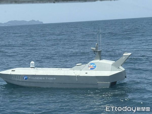 ▲▼        海巡雷達精準尋獲失聯無人船　即時應處維護海域秩序     。（圖／記者郭世賢翻攝）