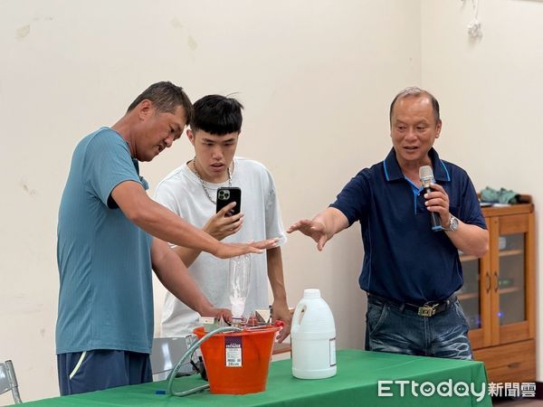 ▲▼   嘉義縣攜手農藥代噴業者，強化農藥瓶罐回收管理  。（圖／嘉義縣政府提供）