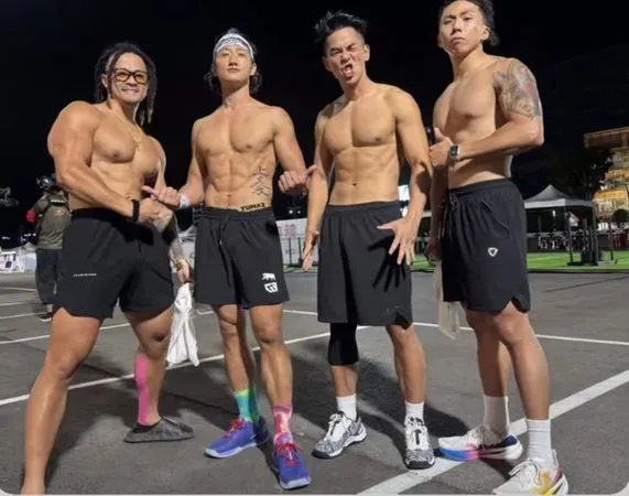 ▲劉傑化(左起)、高英軒、柯有倫、蘇武乾參加《最強的身體》錄影。（圖／截取柯有倫IG）