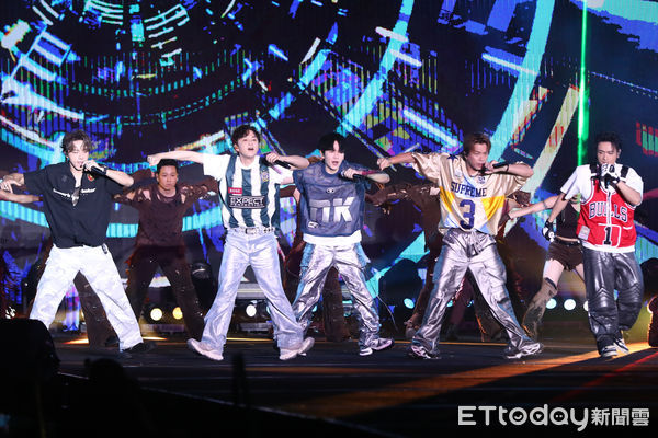 ▲世壯運閉幕，ENERGY表演。（圖／記者林敬旻攝）