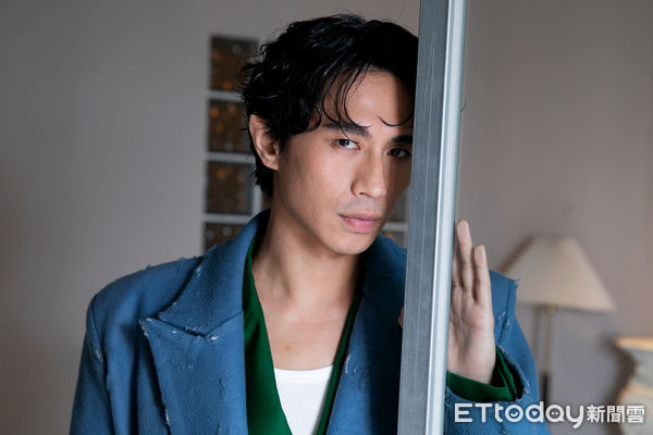 ▲▼柏霖的《允許萬物破碎》是他重生之作。（圖／記者周宸亘攝）