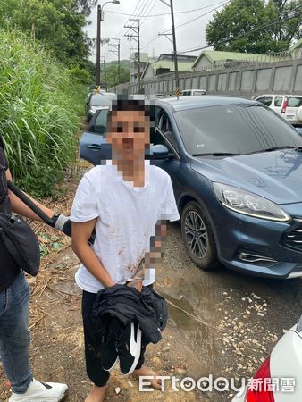 苗栗無人智取店竊案。（圖／記者楊永盛翻攝）