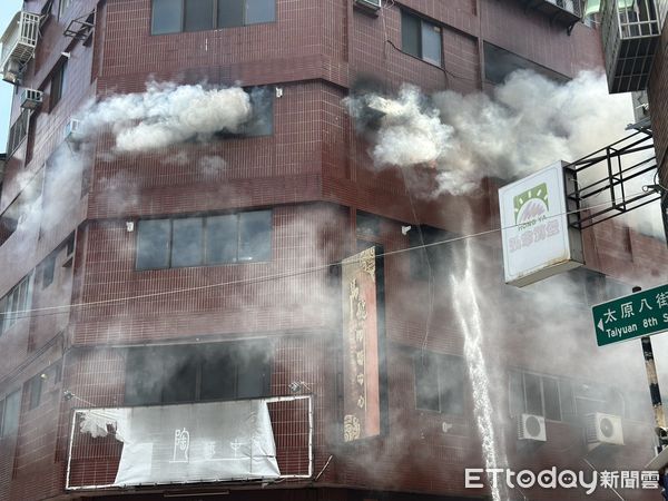 ▲▼台中北區公寓火警。（圖／記者許權毅攝）